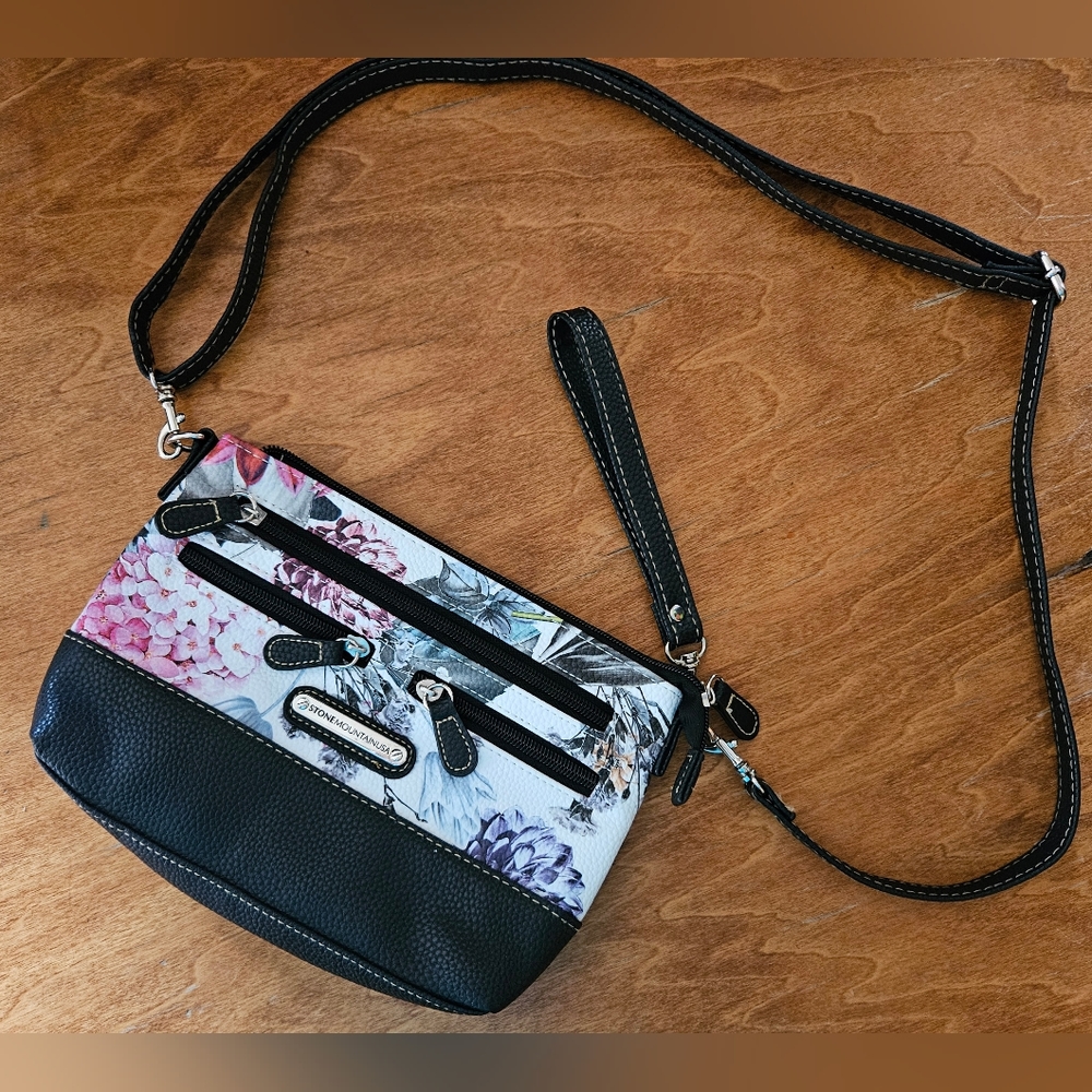 Stone Mountain Crossbody Purse
